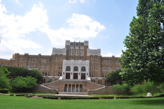 Grant Awarded to Restore Central High Exterior Features)